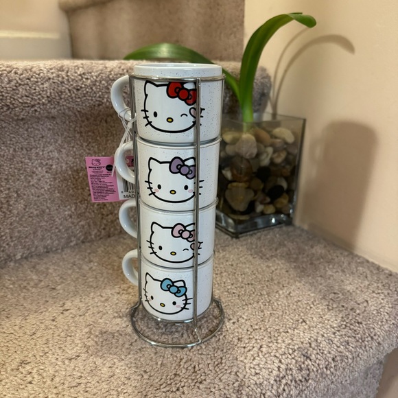 Hello Kitty mug set - Picture 3 of 5